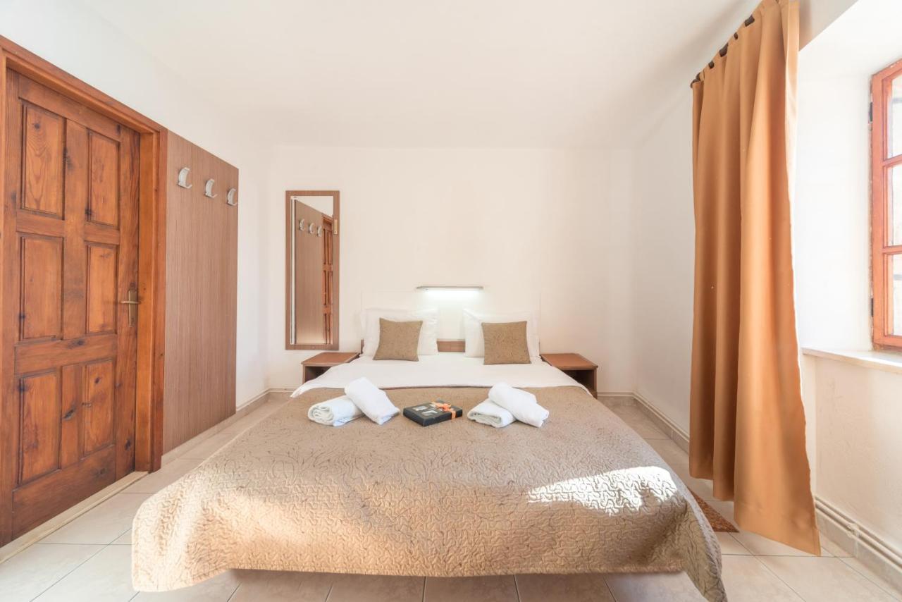 R Club Apartments Old Town Budva Exteriér fotografie